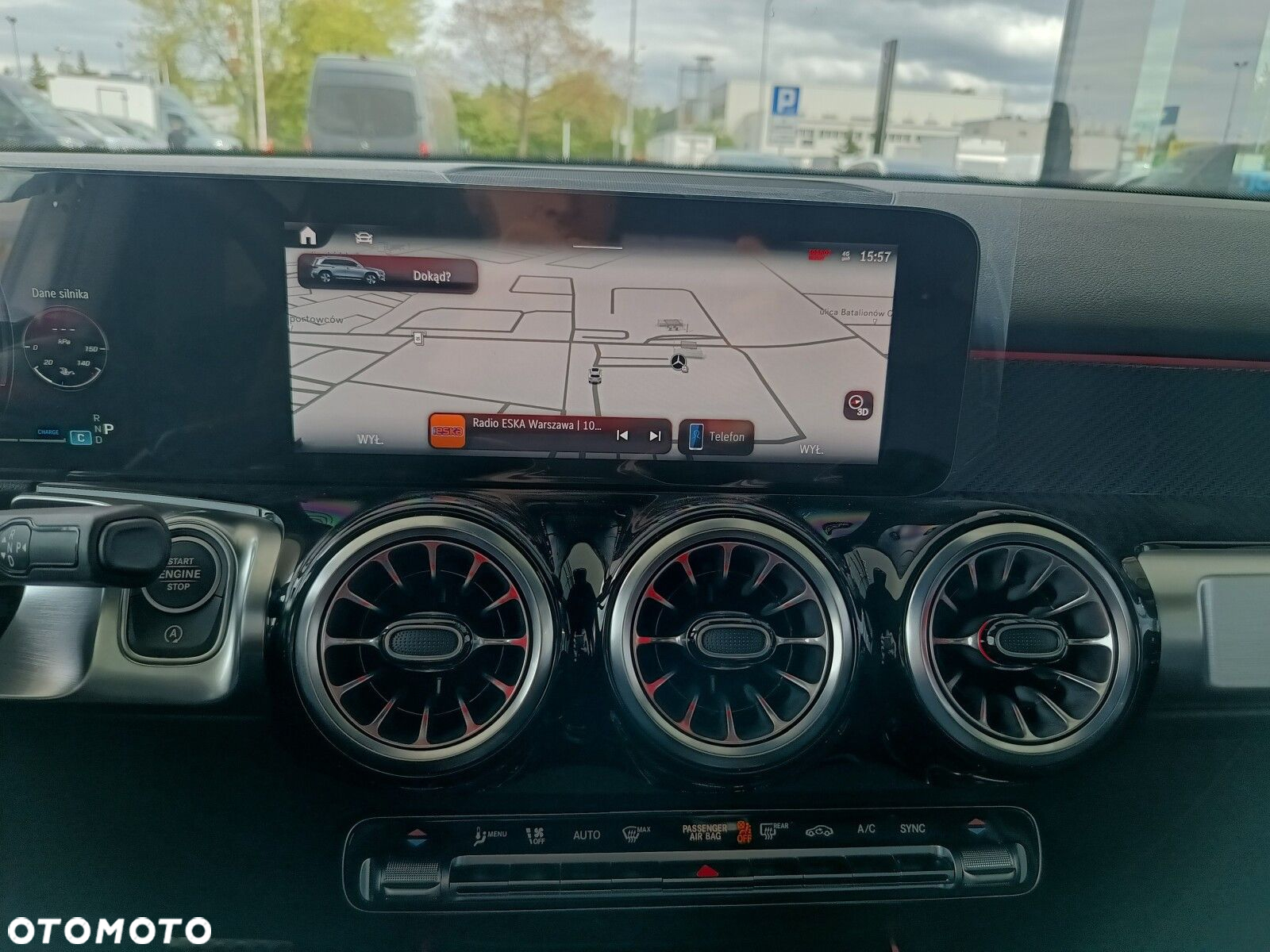 Mercedes-Benz GLB - 14