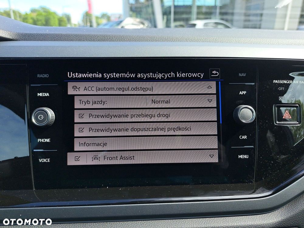 Volkswagen Polo - 38