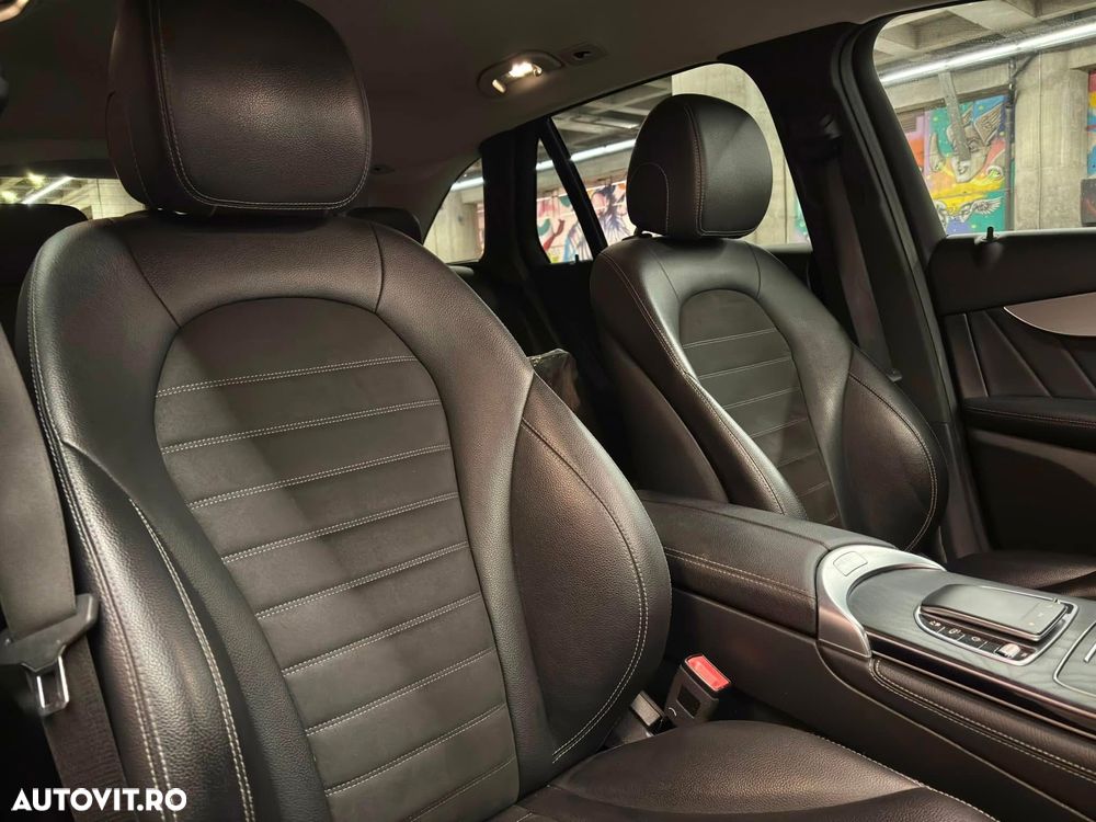 Mercedes-Benz GLC 300 e 4MATIC - 10