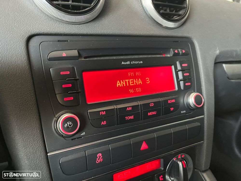 Audi A3 Sportback 1.6 TDI Attraction - 16