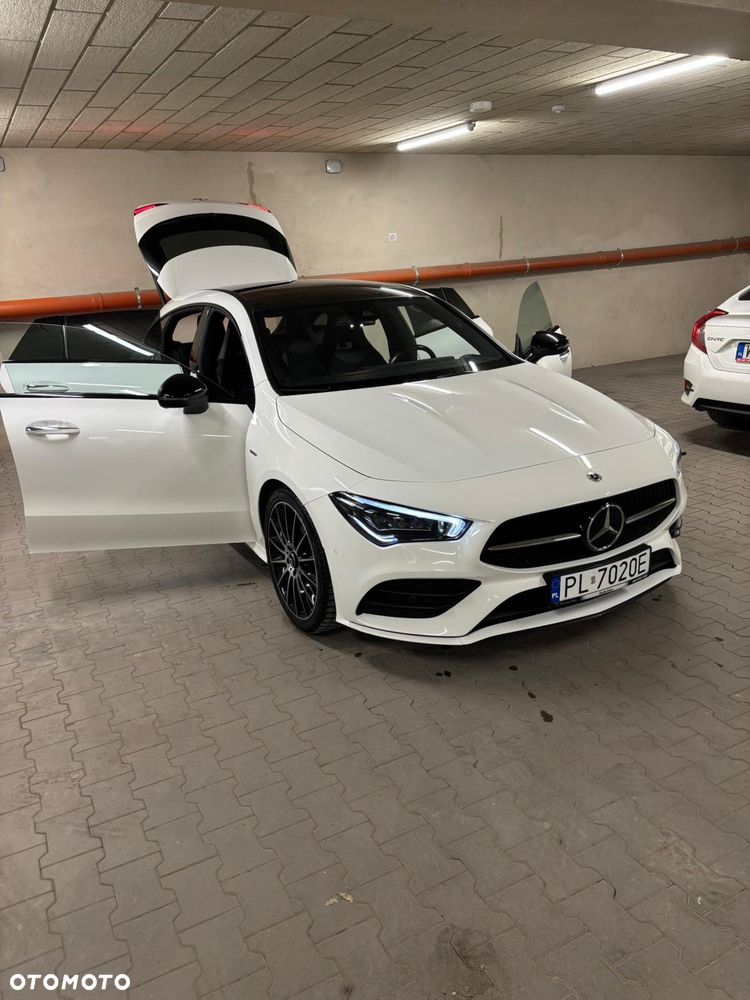Mercedes-Benz CLA 200 d 4-Matic AMG Line 8G-DCT - 2