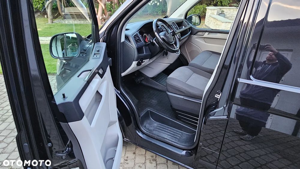 Volkswagen Transporter T6 2,0TDI 150KM DSG L2 Długi Klima Webasto Tempomat Hak - 8