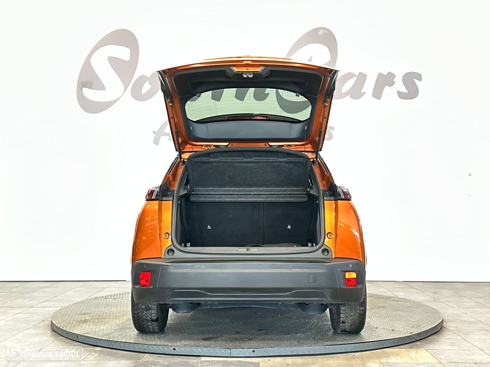 Peugeot e-2008 50 kWh Active - 6