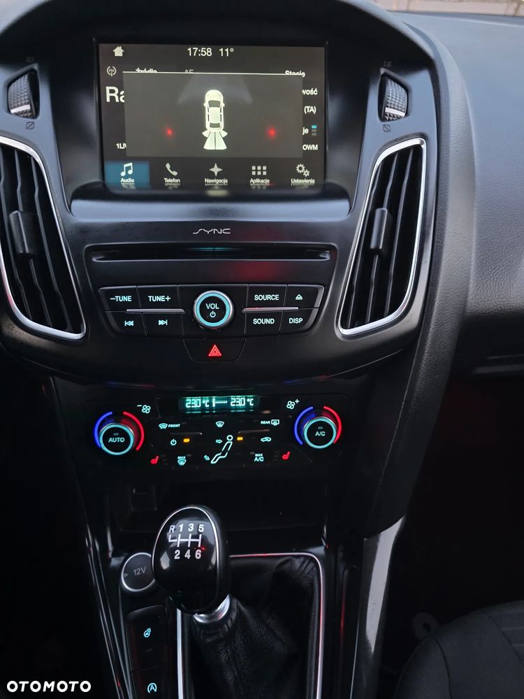 Ford Focus SW 2.0 TDCi Titanium ASS - 31