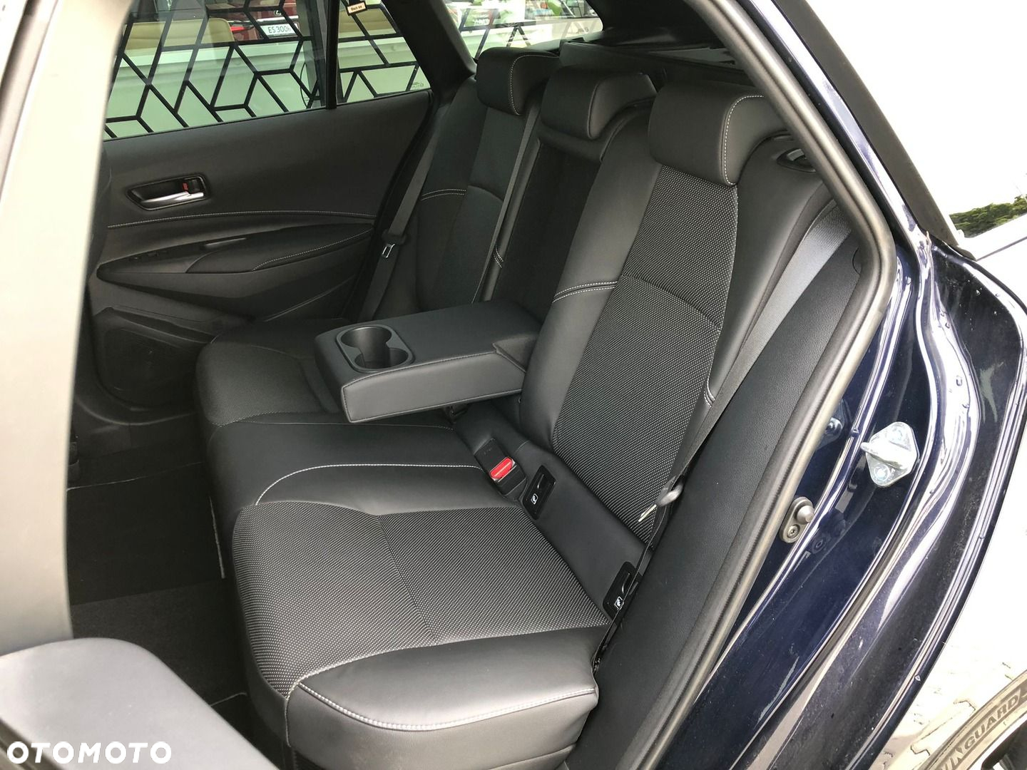 Toyota Corolla - 7
