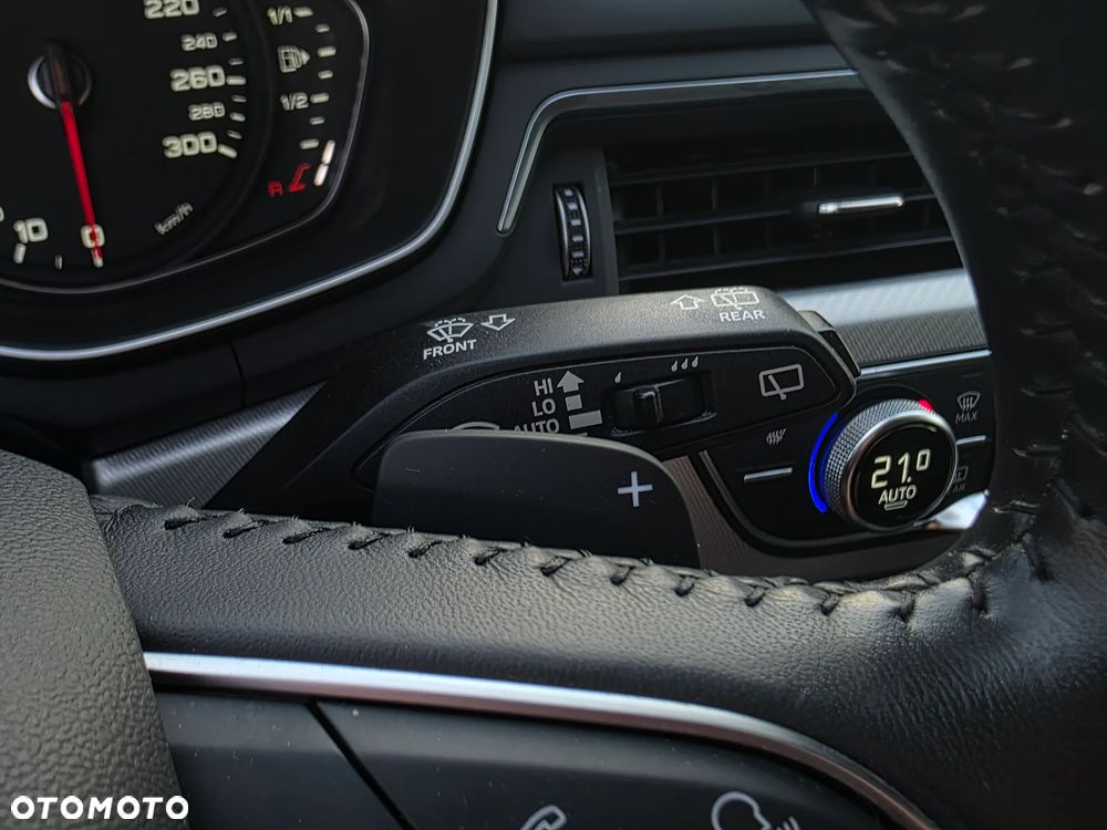 Audi A4 Avant 40 TFSI S tronic design - 29