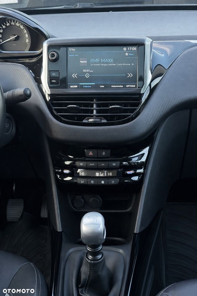 Peugeot 2008 1.5 BlueHDi Allure - 9