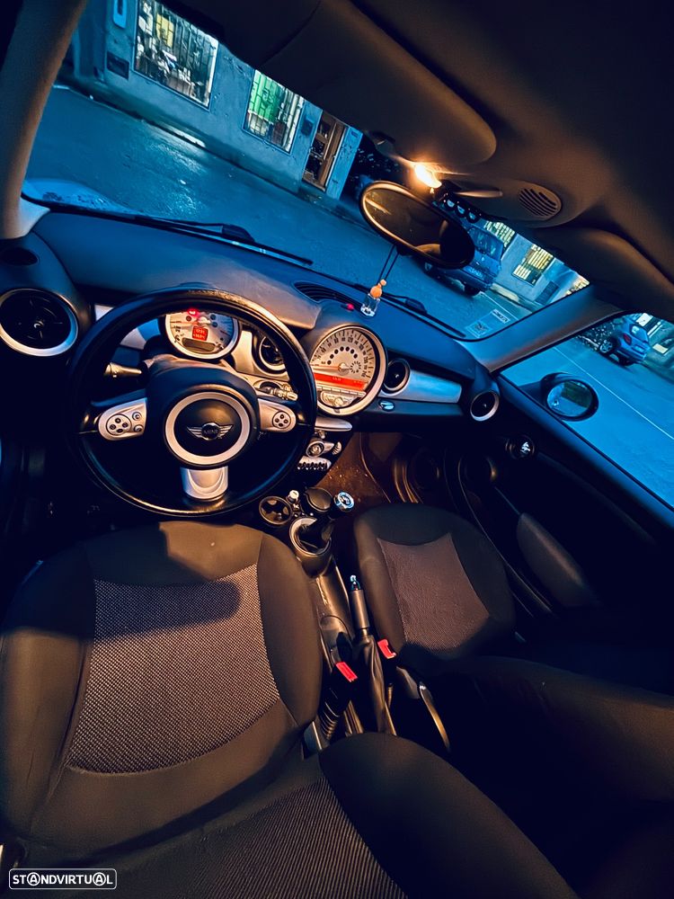 MINI 3 Portas One - 7