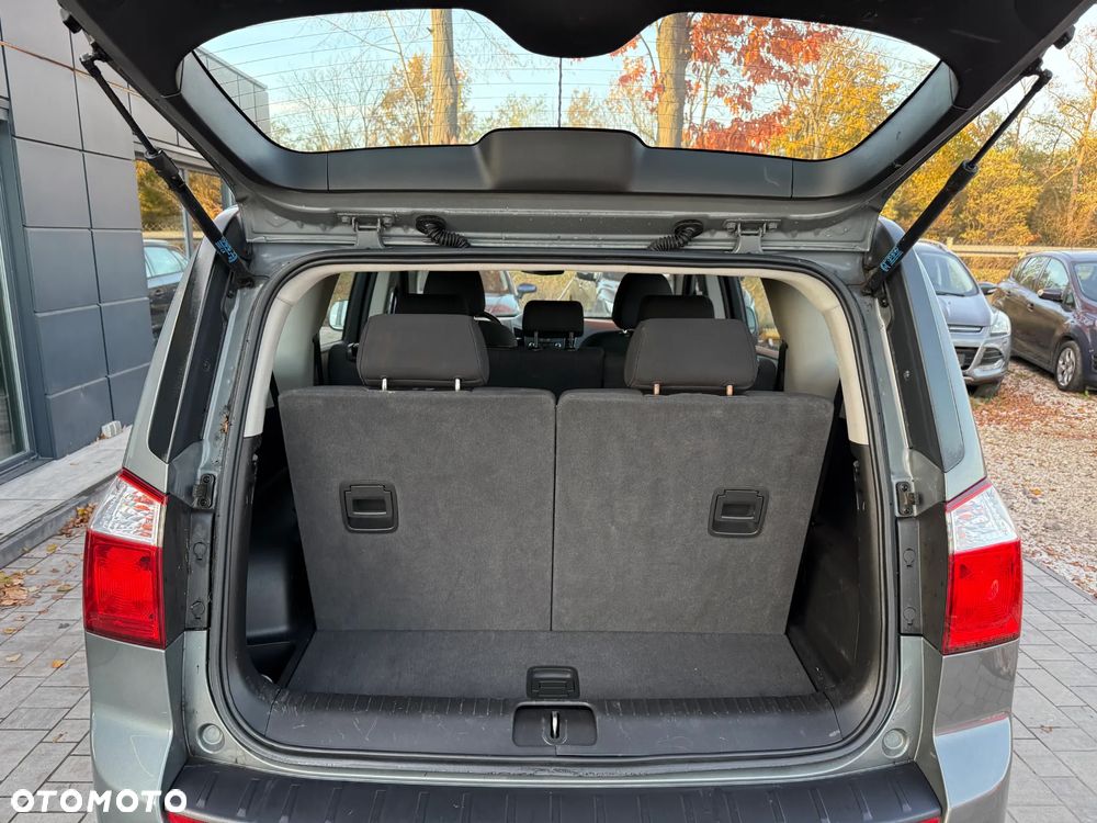 Chevrolet Orlando 1.8 LT+ - 24