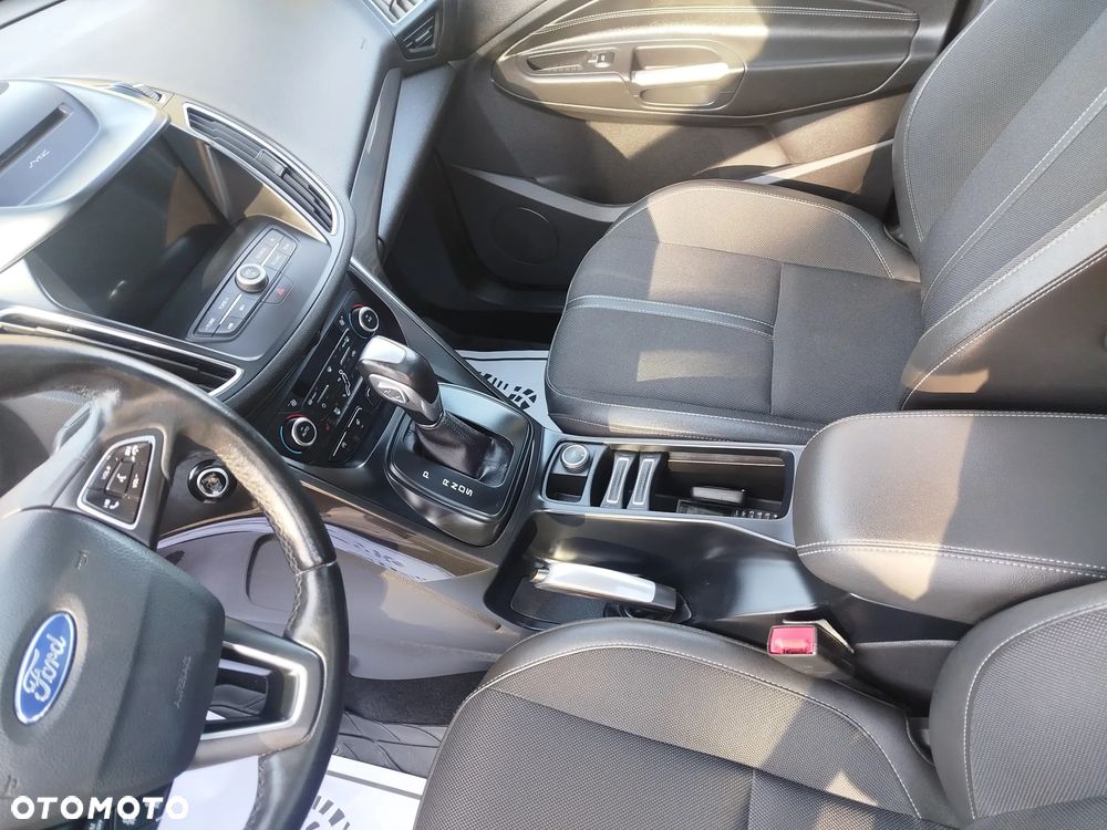 Ford C-MAX - 25