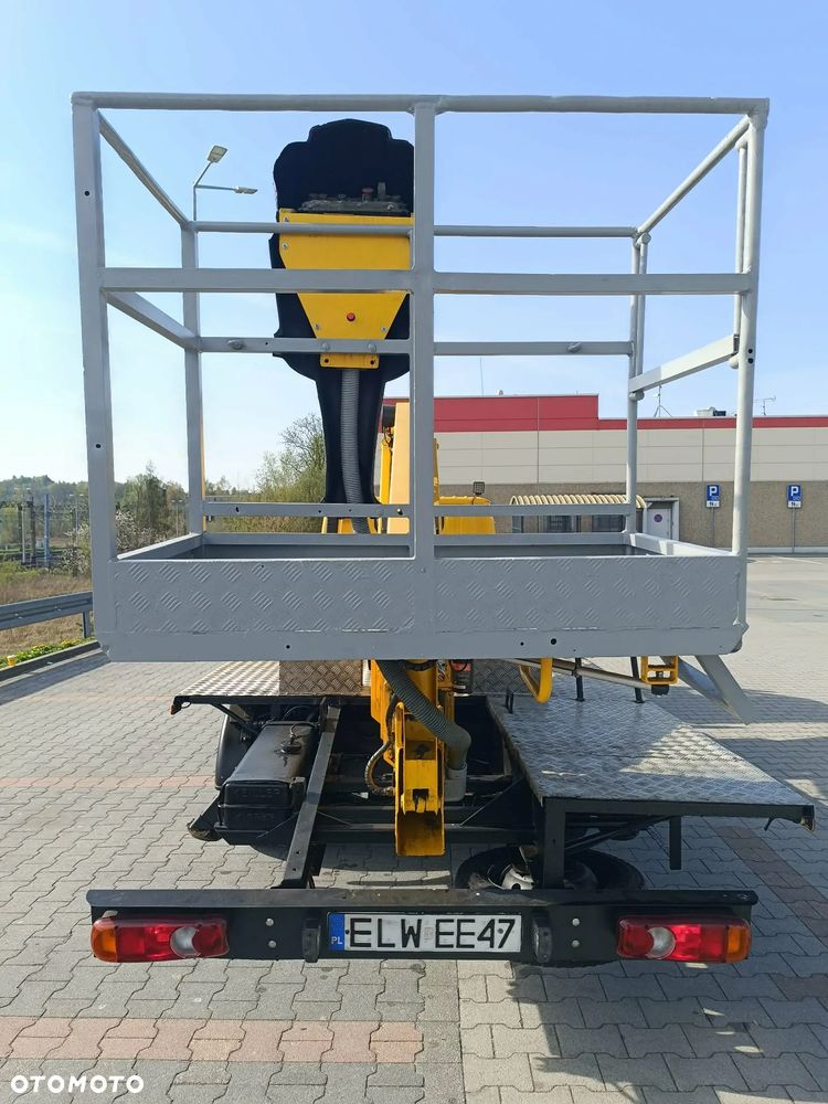 Nissan Cabstar - 13