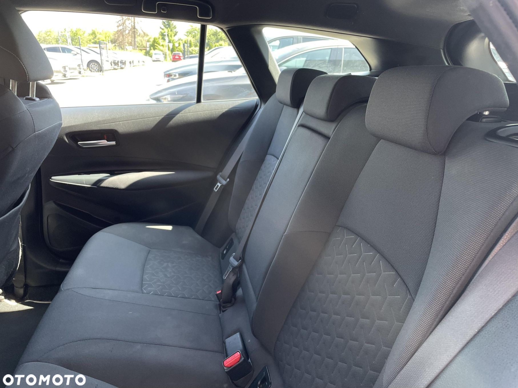 Toyota Corolla - 16