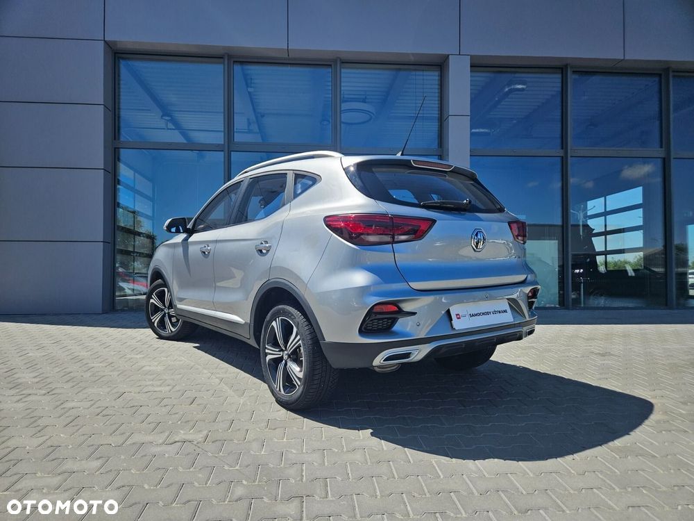 MG ZS - 6