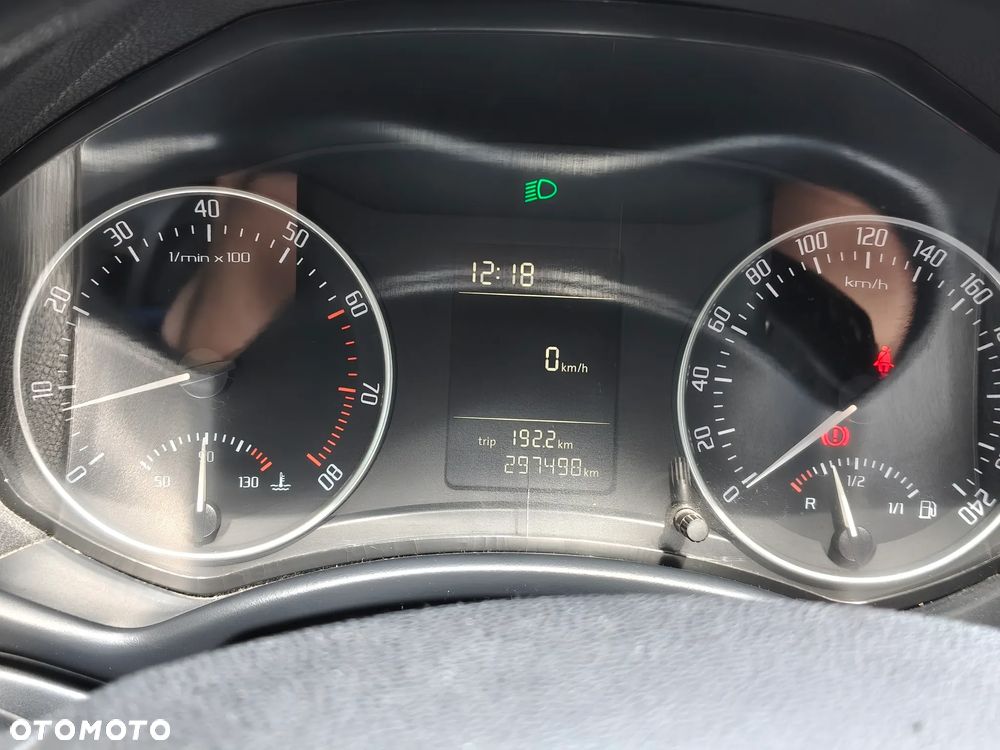 Skoda Octavia 1.6 Tour Classic - 13