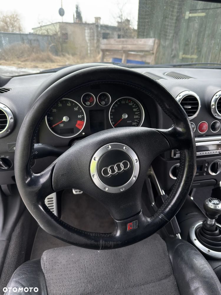 Audi TT Coupé 1.8T - 6