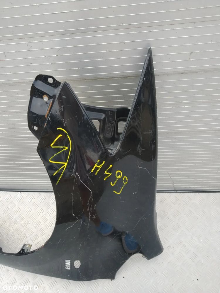 E640/F626/H6/H141/H499 LEWY BŁOTNIK TOYOTA AURIS 2006-10 - 13