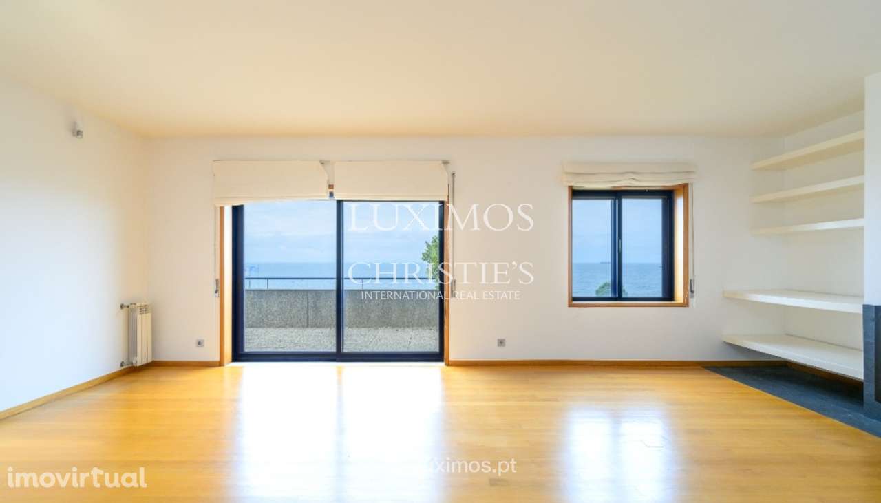 Apartamento T3 com vistas de mar, para venda, em Vila Nova de Gaia - Grande imagem: 2/20