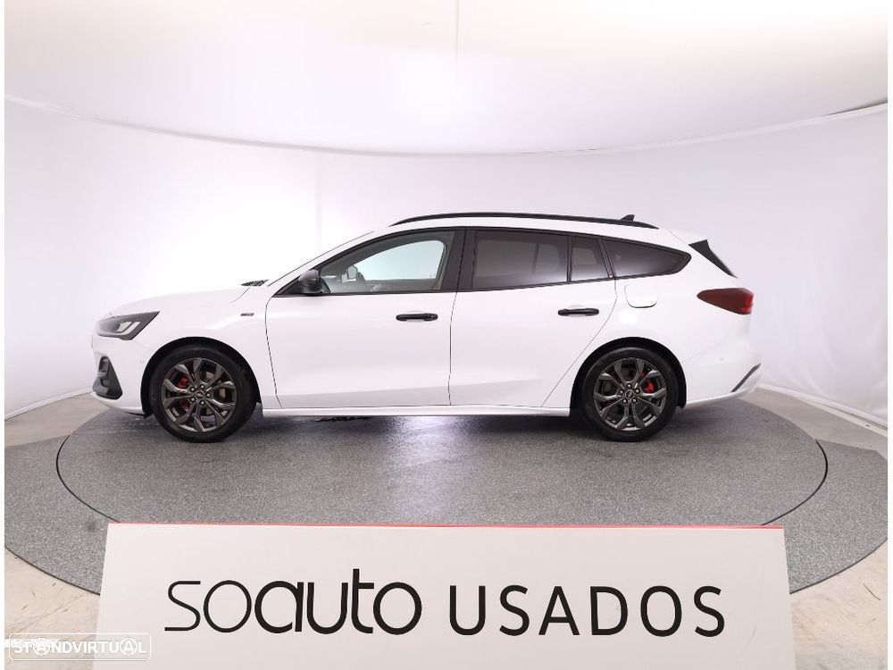 Ford Focus Sw 2023 photo 2