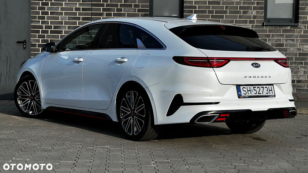 Kia ProCeed 1.6 T-GDI DCT7 OPF GT - 22