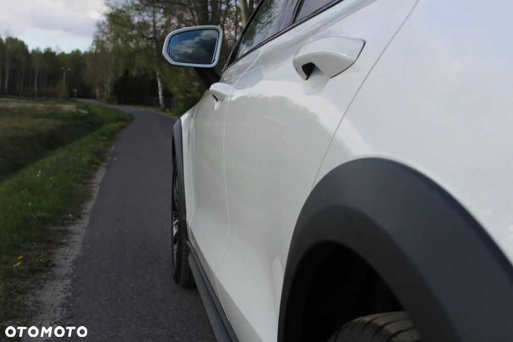 Volvo V60 Cross Country D4 AWD Geartronic - 10