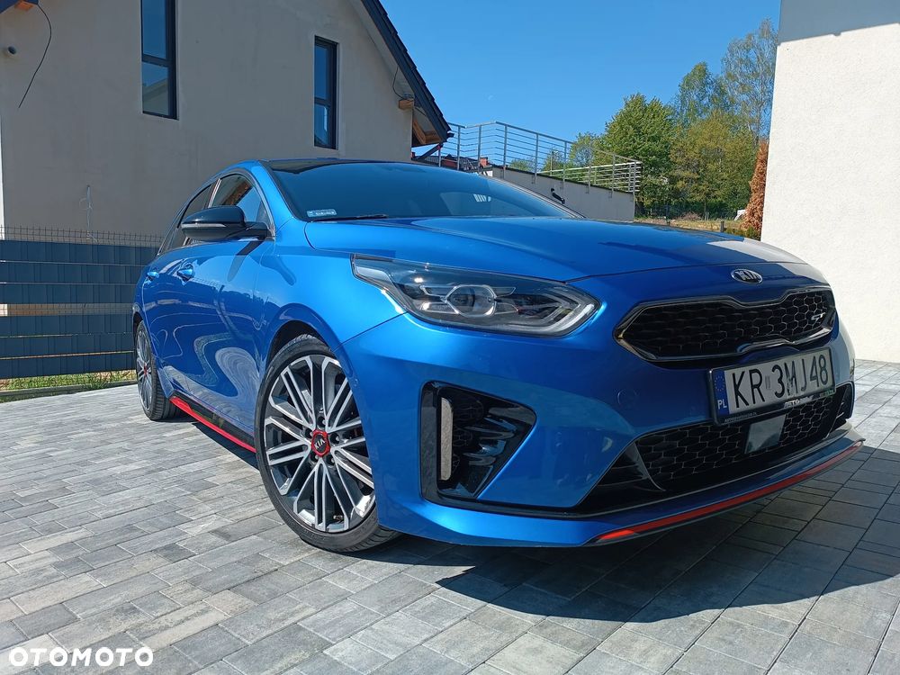 Kia ProCeed - 10