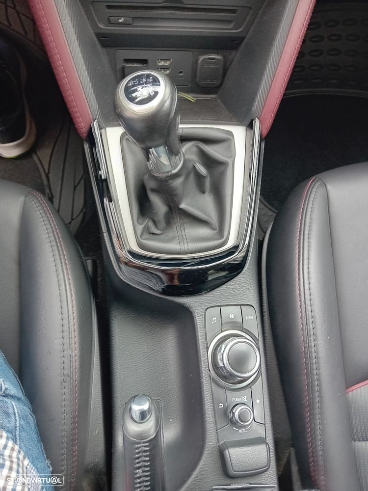 Mazda CX-3 1.5 Sky.Excellence Navi - 15