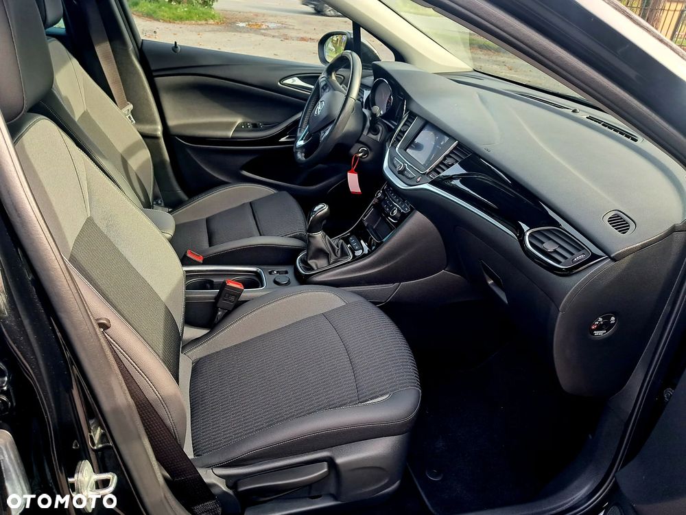 Opel Astra - 10