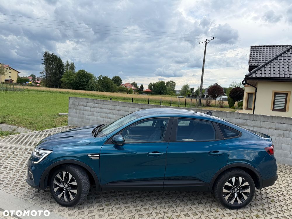 Renault Arkana 1.6 E-TECH Zen MMT - 11