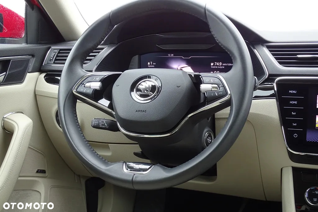 Skoda Superb 1.4 TSI Plug-In Hybrid L&K DSG - 37