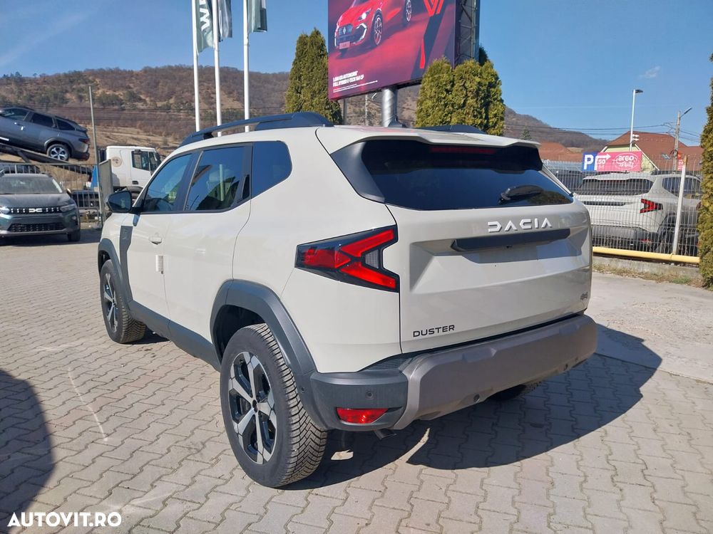 Dacia Duster TCe 130 4X4 MHEV Journey - 14