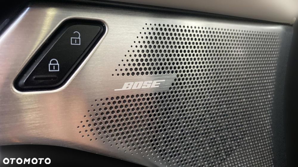 Mazda 3 e-SKYACTIV-X 186 M HYBRID EXCLUSIVE-LINE - 26