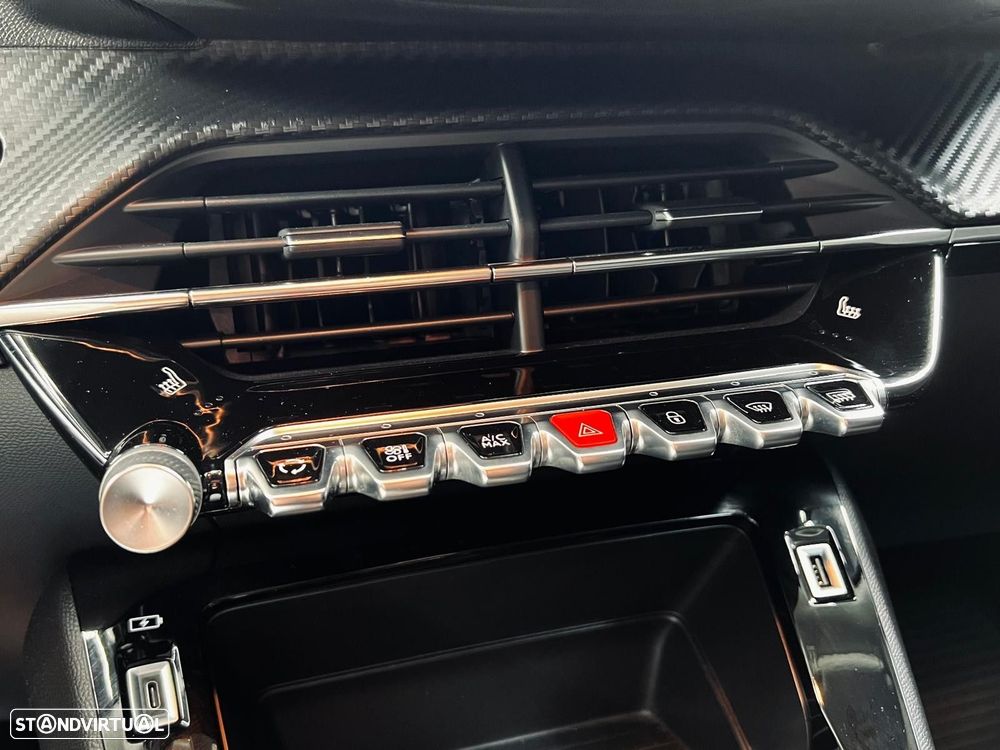 Peugeot e-2008 50 kWh Style - 33