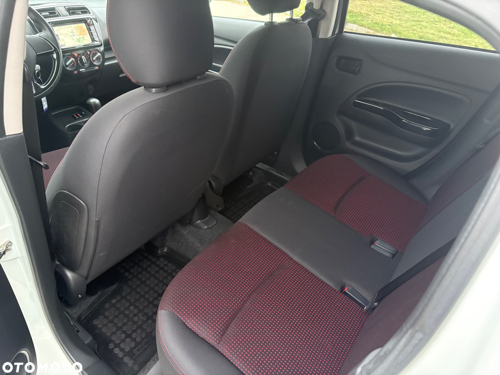 Mitsubishi Space Star 1.2 Clear Tec CVT Diamant Edition+ - 13