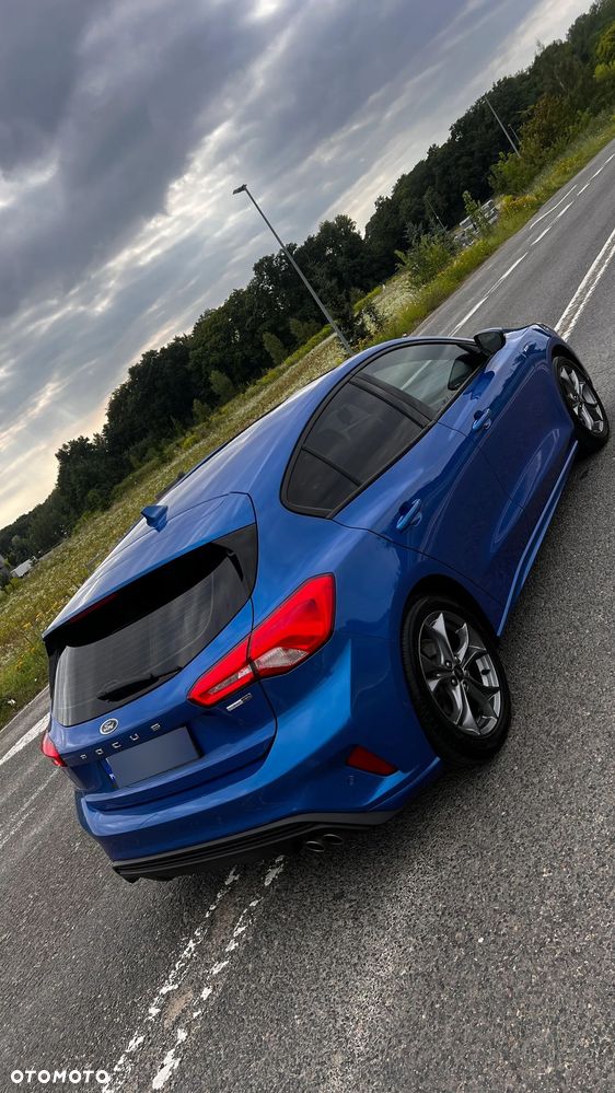 Ford Focus 1.0 EcoBoost mHEV ST-Line - 14
