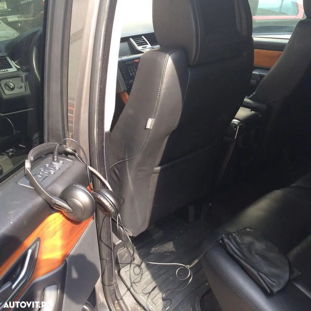 Land Rover Range Rover Sport 3.6TD V8 HSE Plus Aut - 8