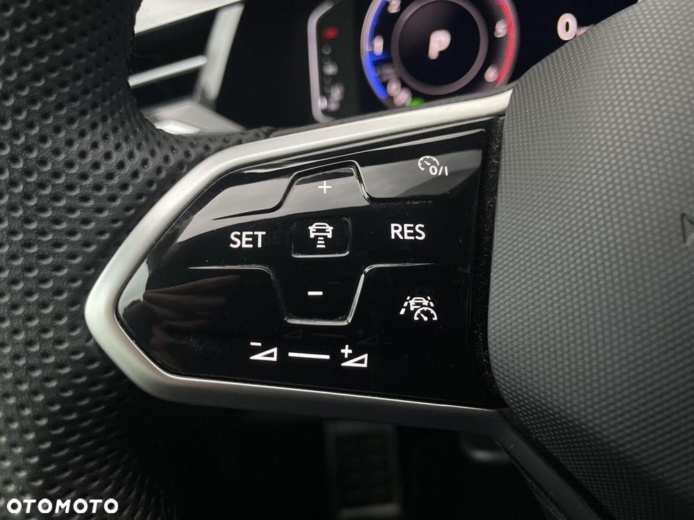 Volkswagen Arteon 2.0 TDI Elegance DSG - 31