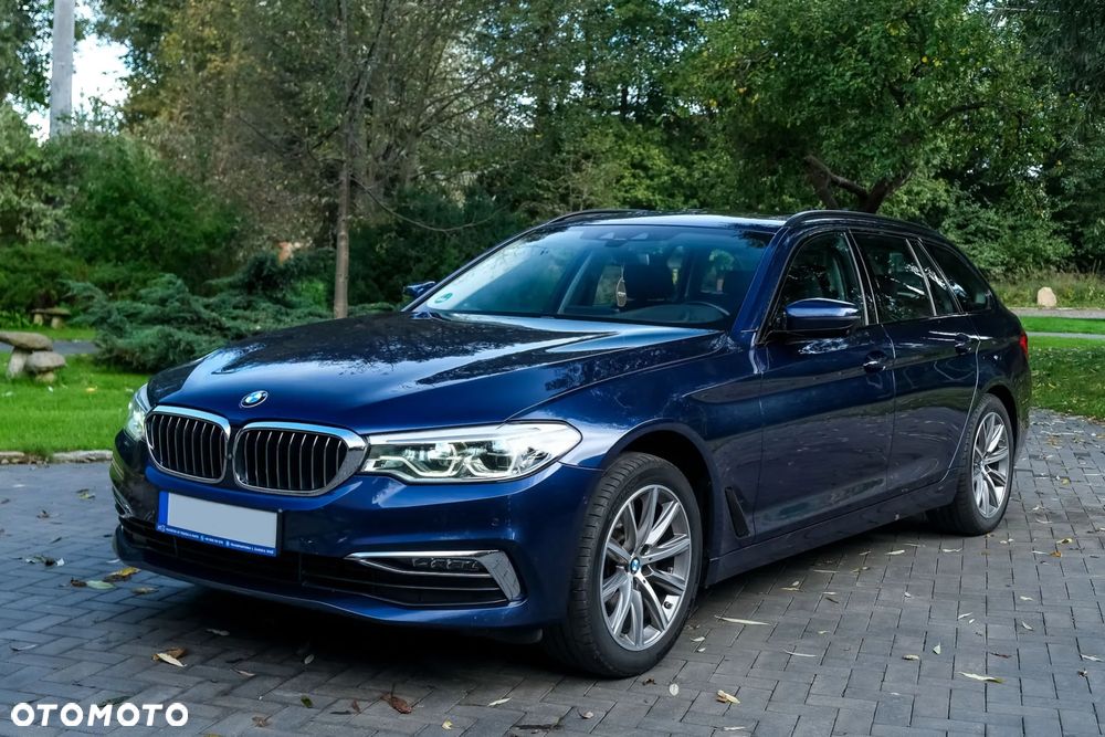 BMW Seria 5 520d xDrive Luxury Line - 10