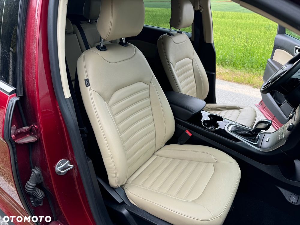 Ford Edge - 28