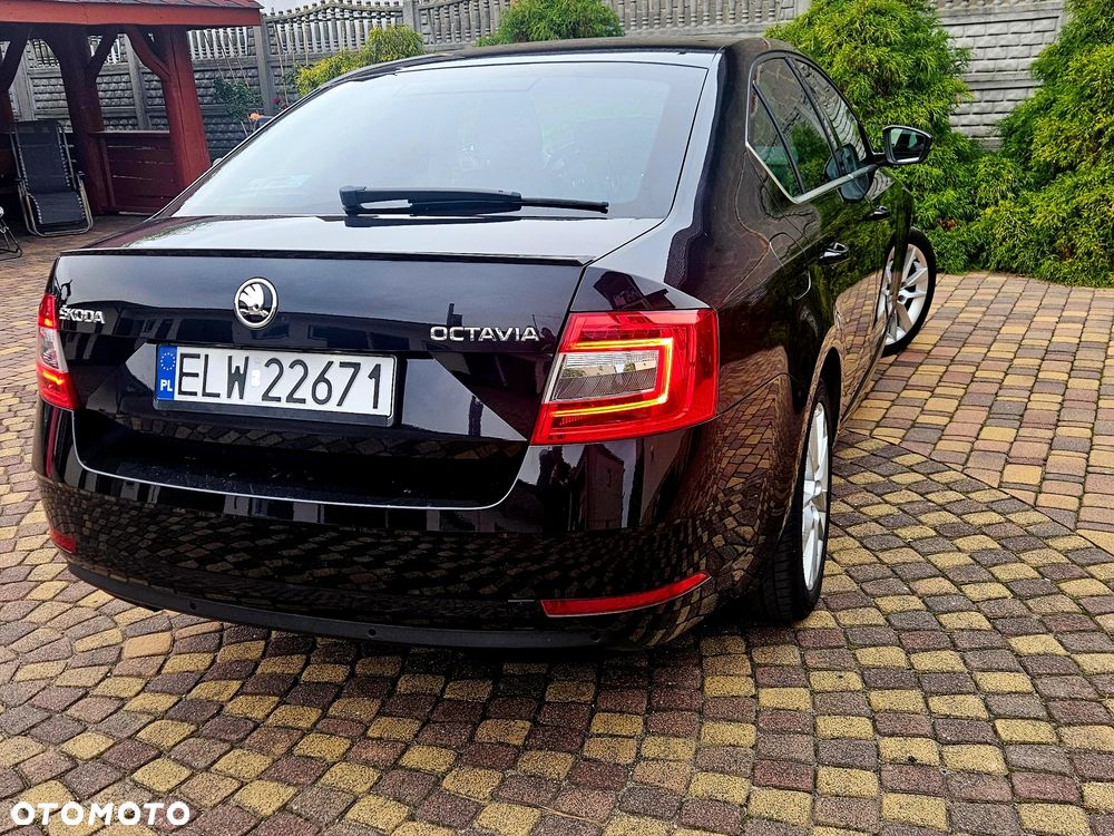 Skoda Octavia 1.5 TSI ACT Sportline - 7