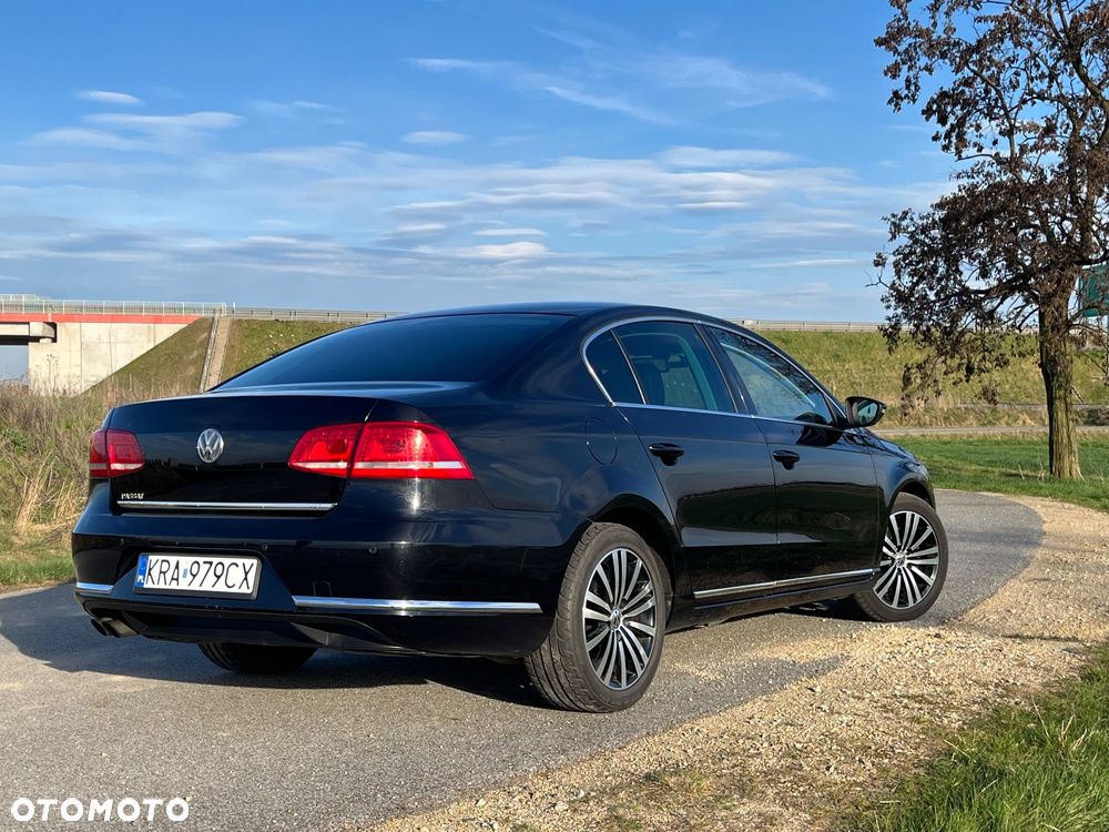Volkswagen Passat 2.0 TSI Highline DSG - 2
