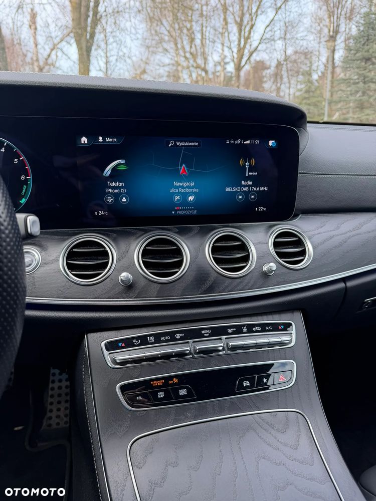 Mercedes-Benz Klasa E 220 d 9G-TRONIC - 16