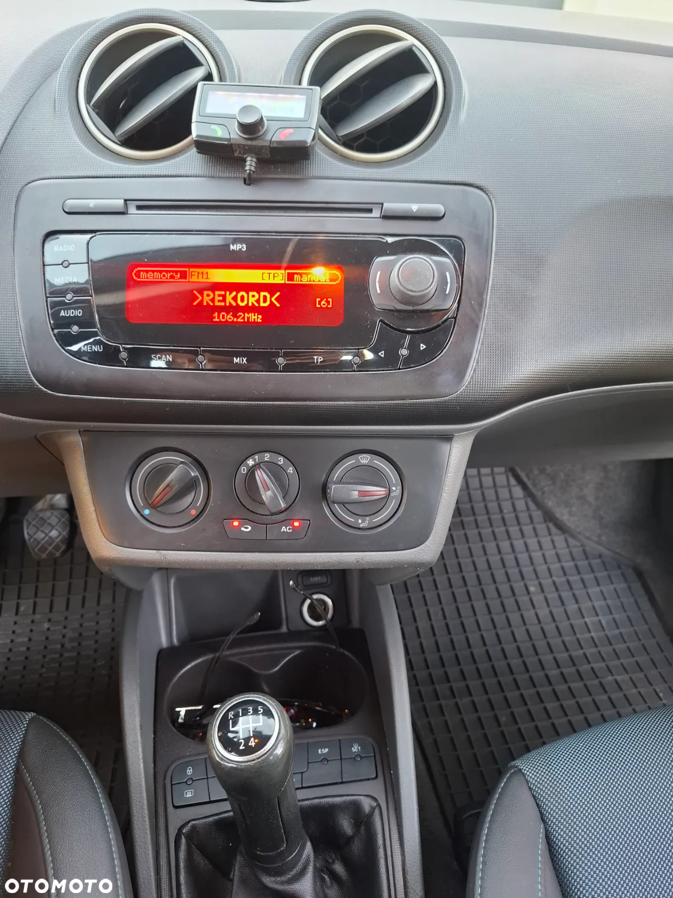 Seat Ibiza - 10