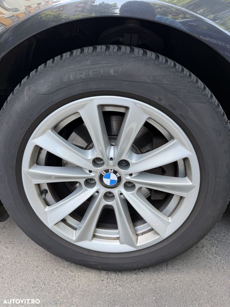BMW Seria 5 520d - 12