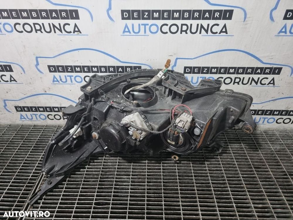 Far Dreapta Subaru Forester 2007 - 2010 SUV 4 Usi (1220) Xenon - 3