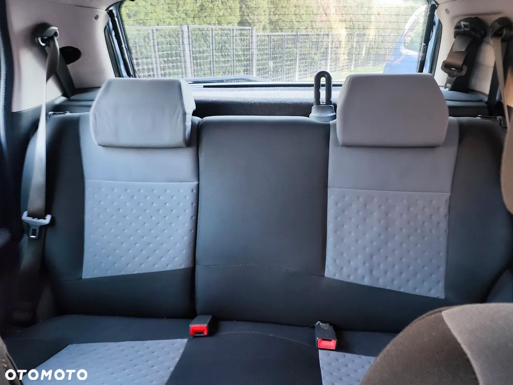 Fiat Punto 1.2 8V Active Clima - 12