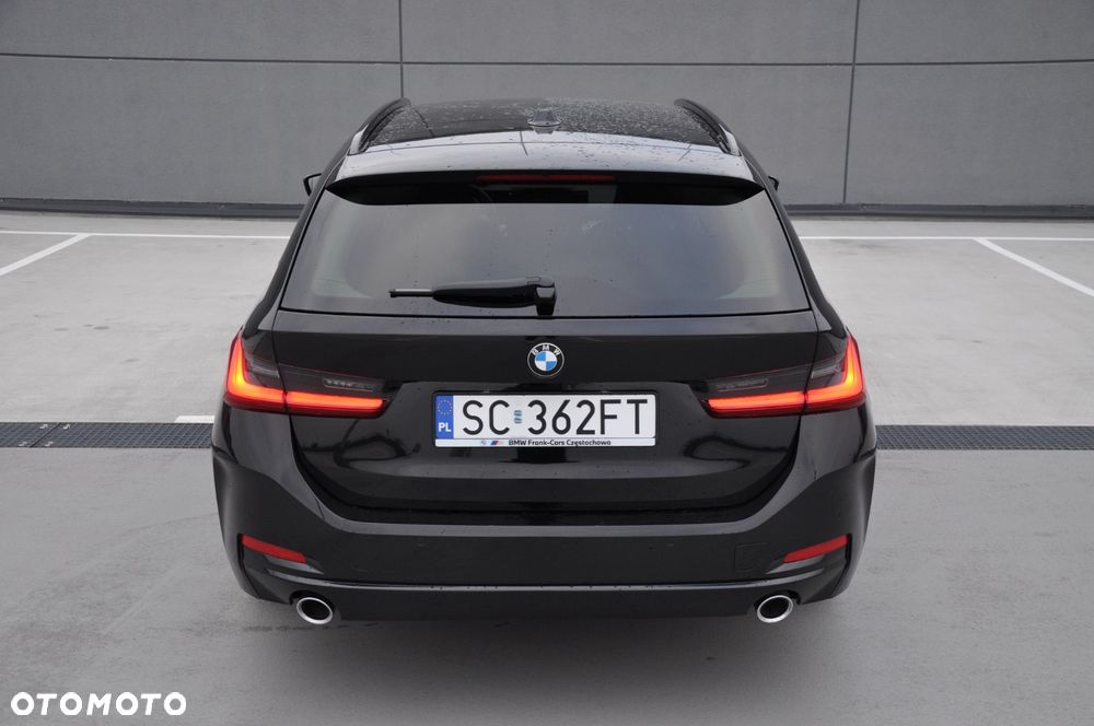 BMW Seria 3 318d MHEV Sport Line - 9