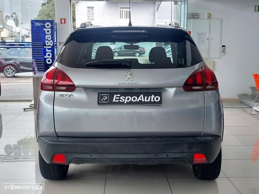 Peugeot 2008 - 5