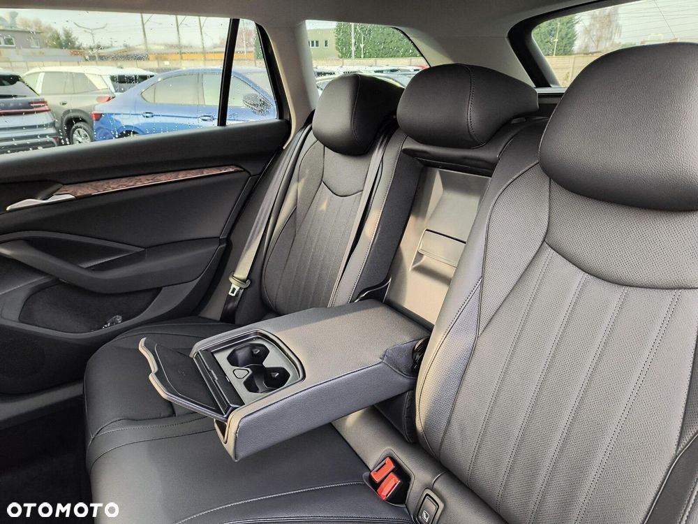 Skoda Superb 2.0 TSI L&K DSG - 15