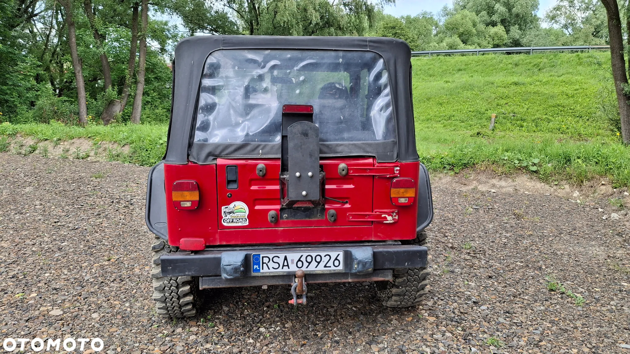 Jeep Wrangler 2.5L - 6