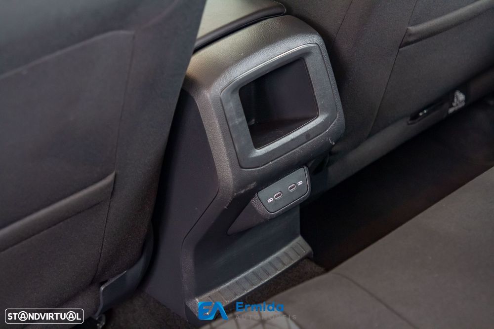 VW T-Cross 1.0 TSI - 48